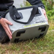 eva bait cooler bag light grey_4