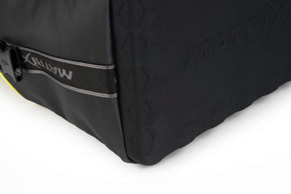 horizon_compact_carryall_moulded_base_1