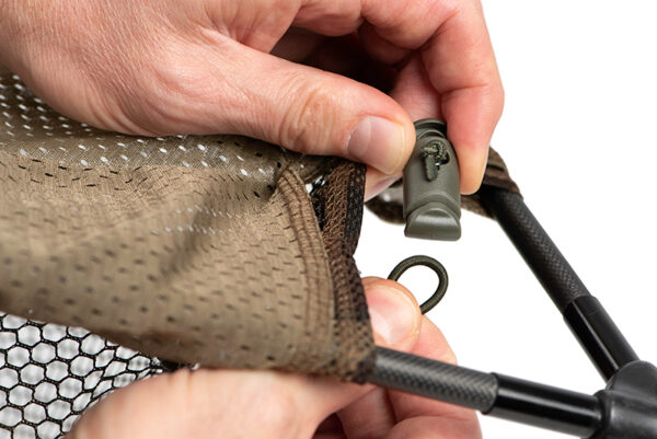 cln057_fox_landing-_net_cover_clip_detail_1