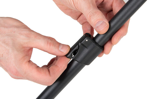 crp049_fox_eos_2__3_rod_tripod_adjusting_leg_detail