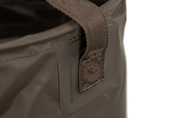 fox_welded_carpmaster_water_carrier_welded_handle_detail