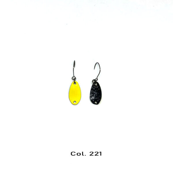 COL 221