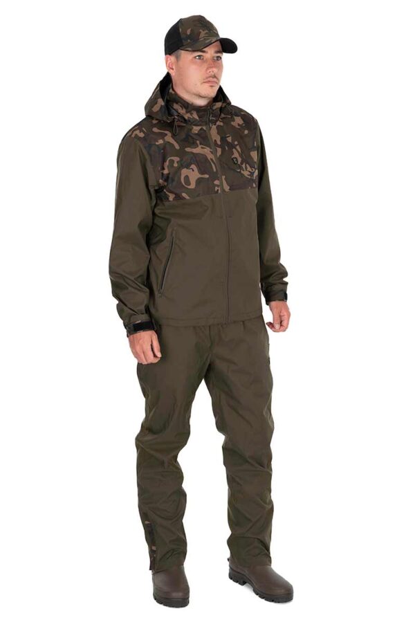 cfx239_244_cfx245_250_fox_rs10k_jacket_and_trousers_toegther_1