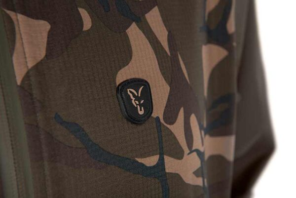 cfx239_244_fox_rs10k_jacket_logo_detail
