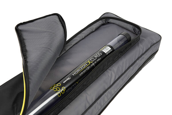 glu141_matrix_ethos_6_8_tube_pole_holdall_side_sleeve_open_detail_1