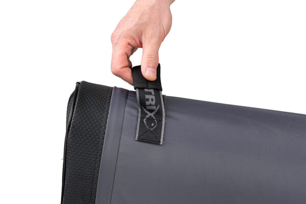 glu142_matrix_ethos_rigid_holdall_base_handle_detail
