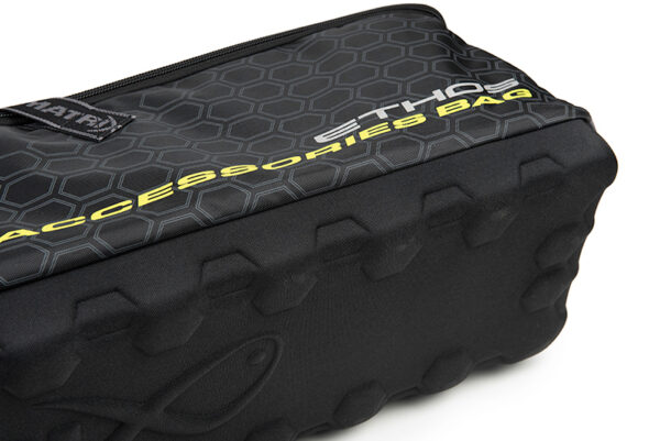 glu146_matrix_ethos_xl_accessories_bag_base_detail