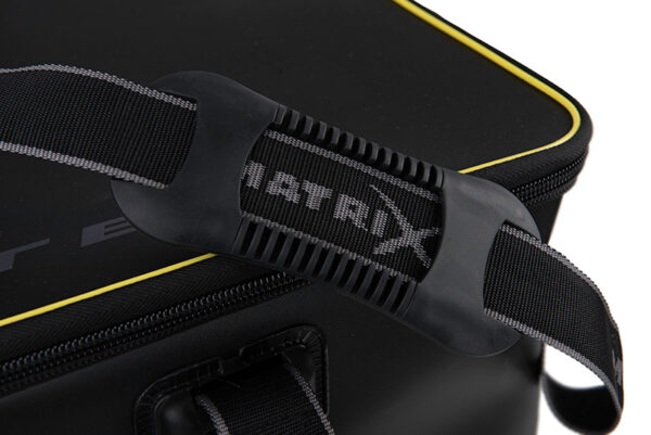 glu151_matrix_ethos_xl_net_bag_strap_detail