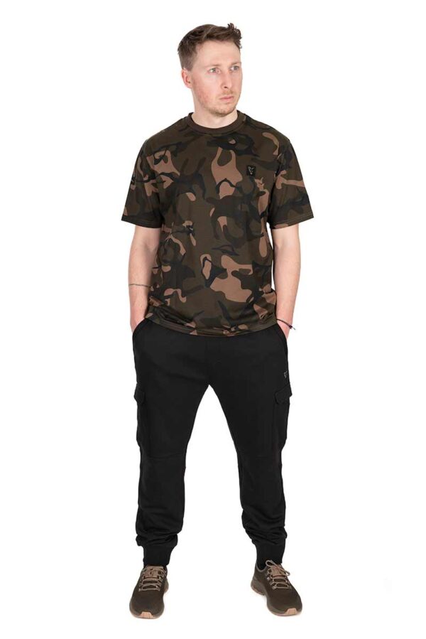 cfx279_284_cfx315_320_fox_camo_t_shirt_black_combat_joggers