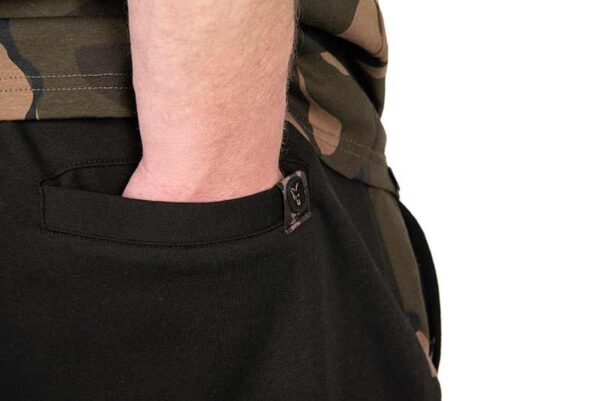 cfx315_320_fox_black_combat_joggers_back_pocket_detailjpg