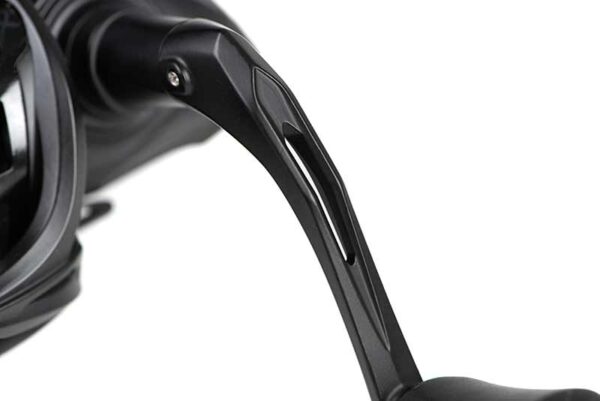 grl034_matrix_aquos_ultra_3000_reel_handle_detail_1