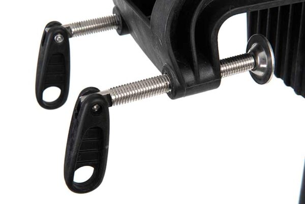 cen015_fox_echo_sounder_mount_clamp_screws