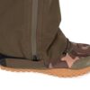 cfx384_389_fox_khaki_sherpa_tec_salopettes_boot_fitting_2