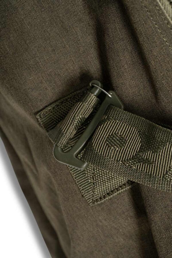 clu574_fox_voyager_chair_carrybag_strap_clip