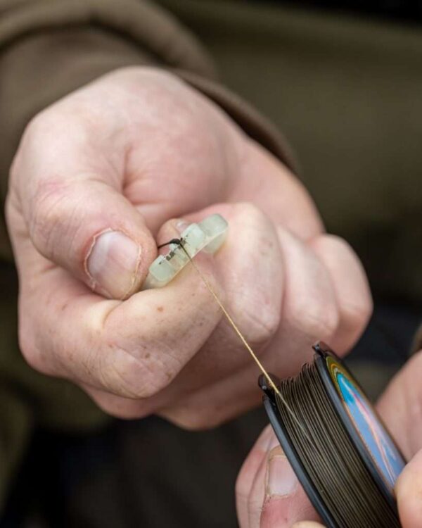 jelly-wire-being-cut-819×1024