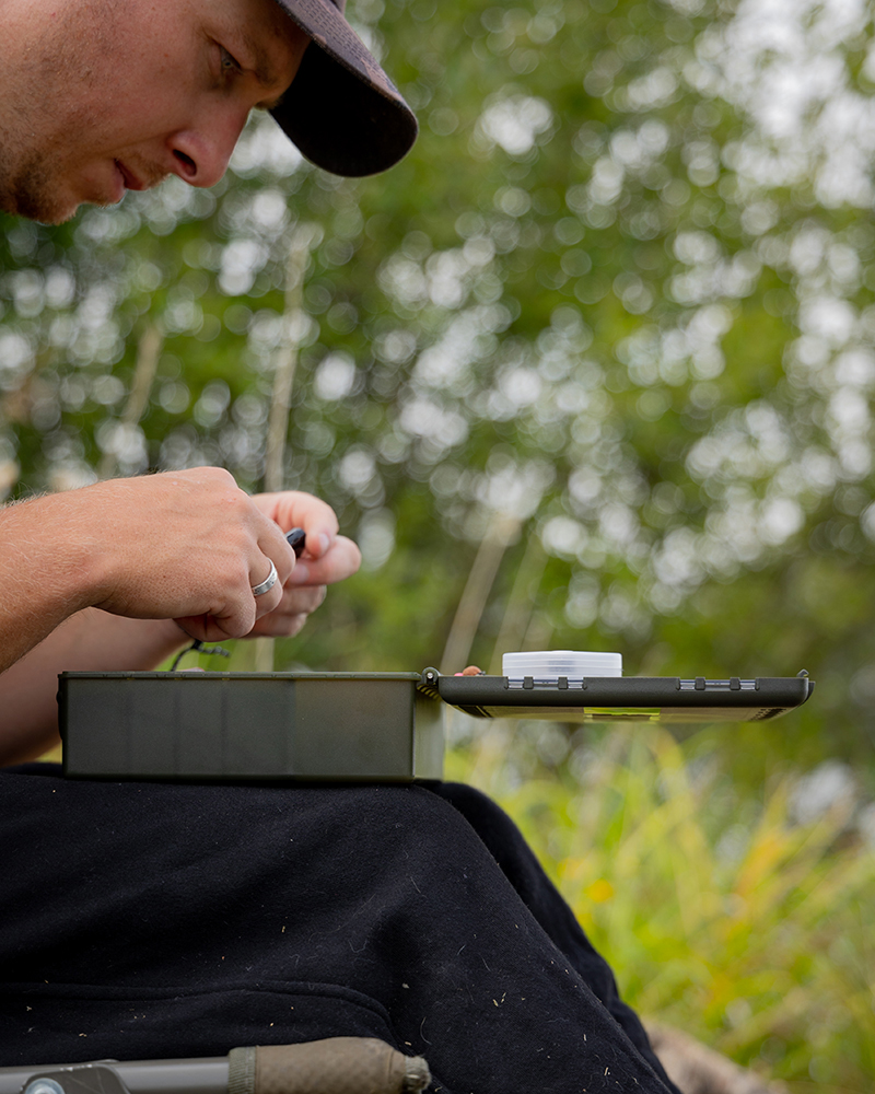 Edges Loades Medium Tackle Box - Fox - immagine 6