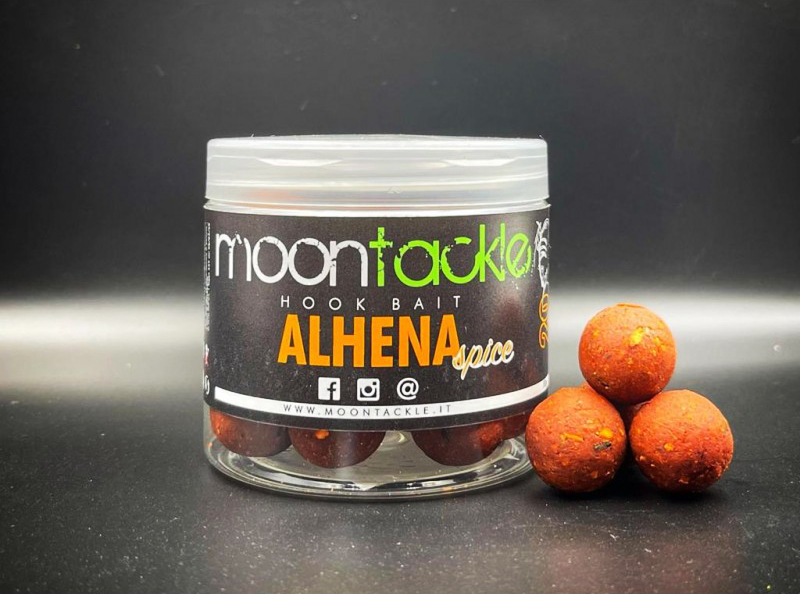 MoonTackle